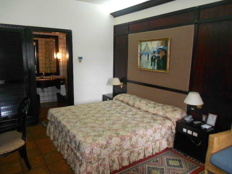 Thanh Thuy Hotel Dalat Exterior photo